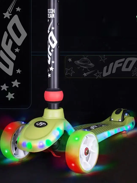Трехколесный самокат Tech Team Ufo (Green)